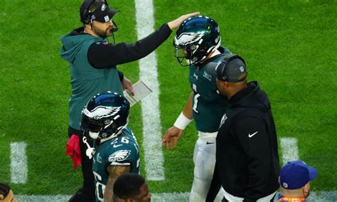 Philadelphia Eagles promote Brian Johnson to offensive coordinator