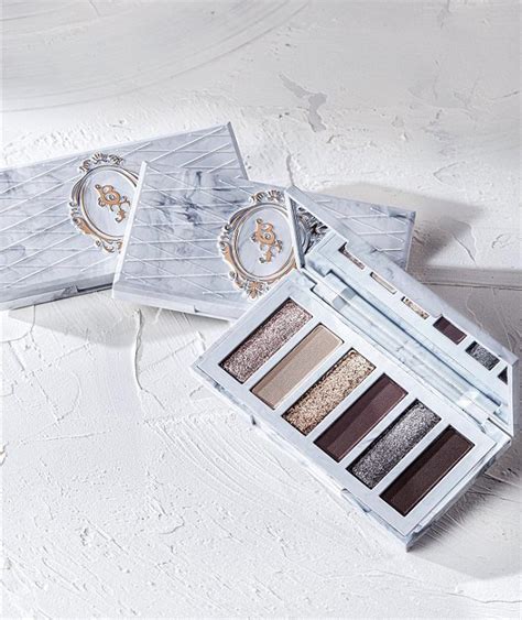 Paleta de Sombras Bruna Tavares BT Marble Smokey Eyes LE VANITTÉ