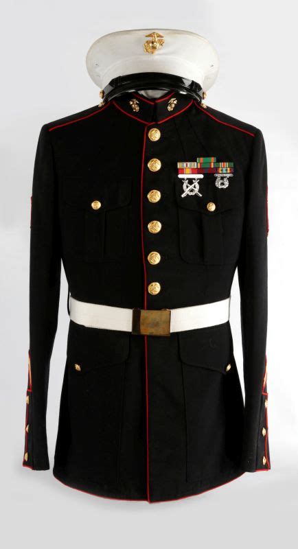 59 A Usmc Sergeant Dress Blues Display