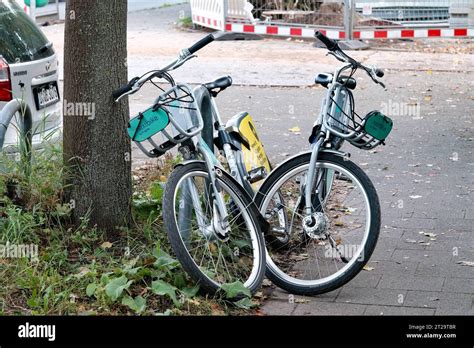 Nextbike tier hi-res stock photography and images - Alamy