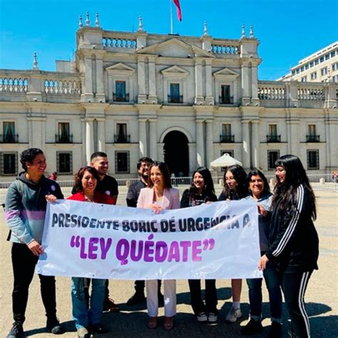 Diputada Musante Encabeza Entrega De Carta Al Presidente Boric