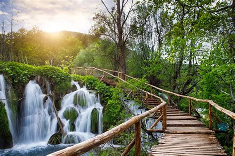 Private Transfer Split Zagreb With A Stop At Plitvice Lakes National Park