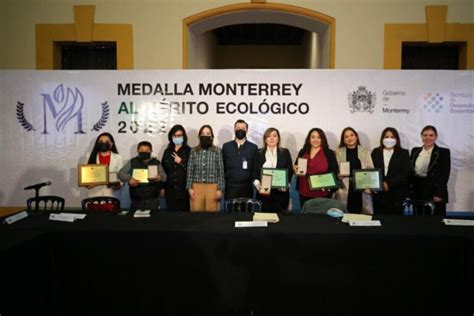 Entrega Monterrey Medalla Al M Rito Ecol Gico Tiempo Regio