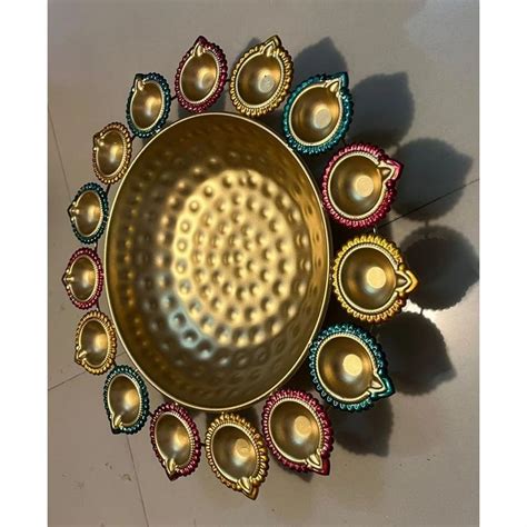 Bronze Round Flower Brass Urli Bowl For Used For Decoration At Rs 450