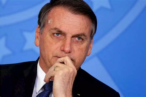 Bolsonaro Edita MP Que Suspende Contrato De Trabalho Por 4 Meses