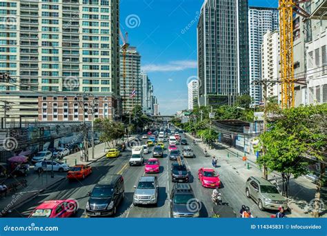 Heavy Rush Hour Traffic In Bangkok Editorial Photo Image Of Road