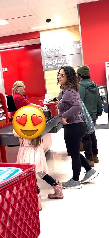 Milky Jewish MILF Shopping And A Bonus Jew Gilf Spandex Leggings Yoga Pants Forum