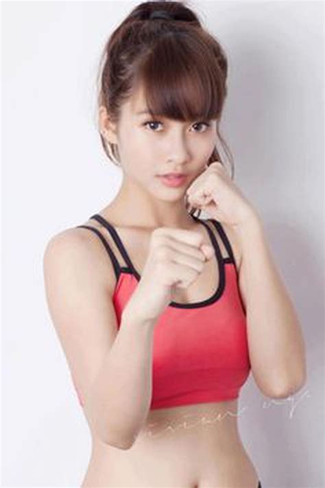 Hành trình lột xác của Khả Ngân Từ hot girl boxing trở thành mỹ nhân Vbiz