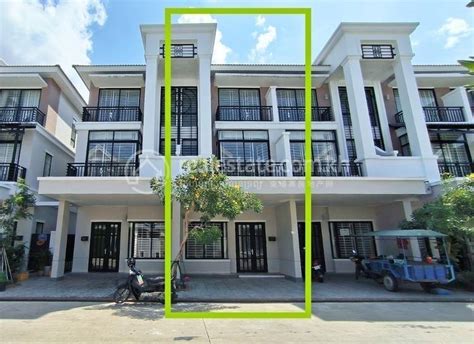 4 Bed 5 Bath Link House For Sale In Borey Peng Huoth The Star