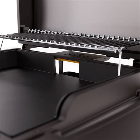 Halo Elite 4-Burner Outdoor Griddle - Meadow Creek Barbecue Supply