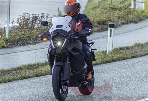 D Couvrez Les Premi Res Images De La Ktm Super Adventure S