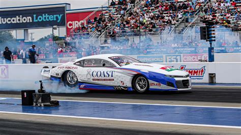 Photo Gallery Pro Drag Racing Action From NHRA 4 Wide Nationals At