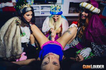 Horny Santa Fucking Kesha Ortega And Her BFFs Photos