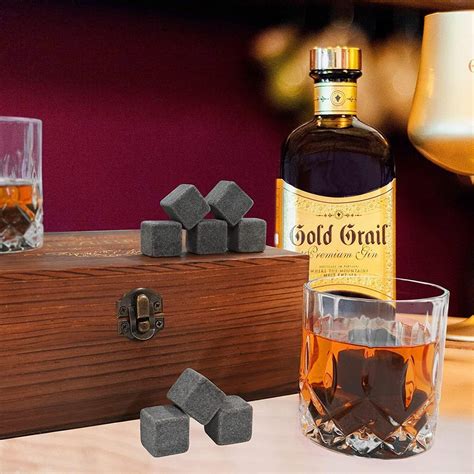 Whisky Gläser Set Geschenkset für Männer in Holzbox 8 Chilling Steine