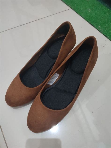 Suede Pump Shoes By Payless On Carousell