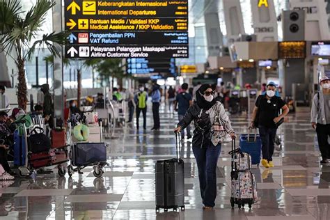 DKI Segera Sikapi Penghapusan Syarat Perjalanan Domestik Koran