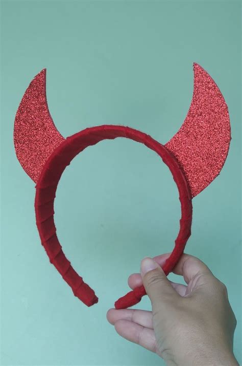 Diadema Cuernos De Diablita Forrada En Fieltro Y Cuernos De Foami