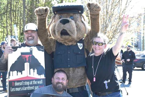 More Than 100 Prison Guards Rally In Abbotsford Over Increased Violence