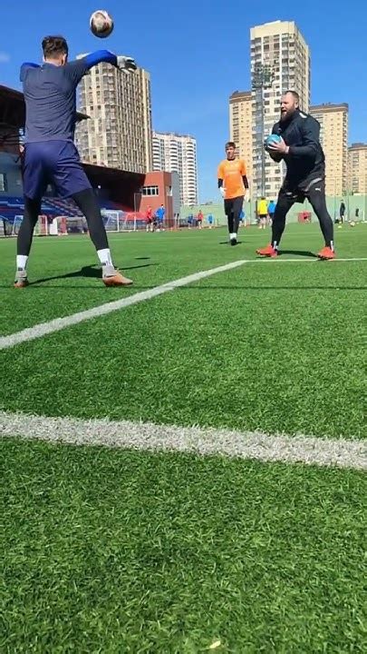 ВРАТАРСКАЯ ТРЕНИРОВКА #тренировка #футбол #football #goalkeeper #sport ...