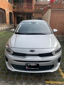 Kia Rio Sedan Lx Aut Usado Color Plata Precio