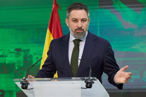 Abascal recuerda el apoyo del PP al reparto de menas por toda España y