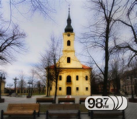 РАЗОТКРИВАЊЕ АПАТИНА: АПАТИНСКЕ ЦРКВЕ - Radio Dunav