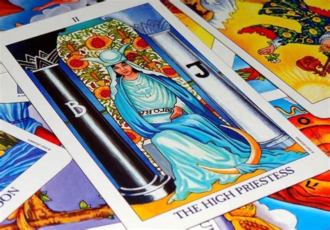 El Significado De La Carta La Sacerdotisa En El Tarot Joya Life