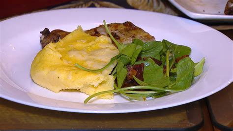 Receita De Fam Lia Confira Como Preparar Um Galeto Polenta