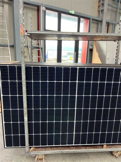 Palet Bucati Canadian Solar W Cs W Ms Oradea Olx Ro