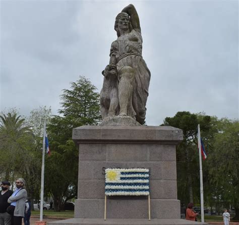 Actos Conmemorativos Por El Aniversario De La Batalla De Sarand