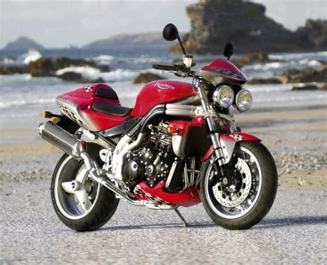 Triumph Speed Triple 955i 1999 à 2004 Triumphadonf