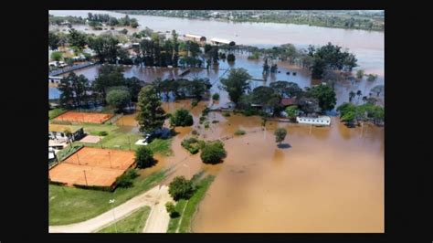 Cientos De Evacuados Por Las Inundaciones En Concordia La Tecla