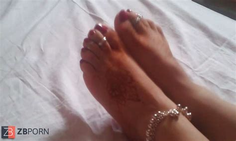 Indian Wifey Soles For Valenties ZB Porn