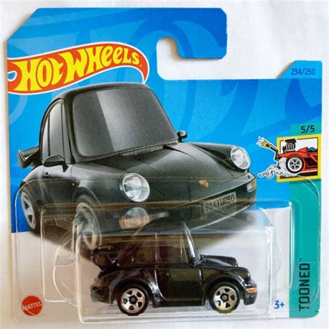 Hot Wheels Porsche Turbo Tooned Black Scale