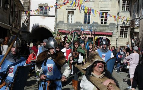 Semur En Auxois V Nement F Te M Di Vale Une Dition Anniversaire