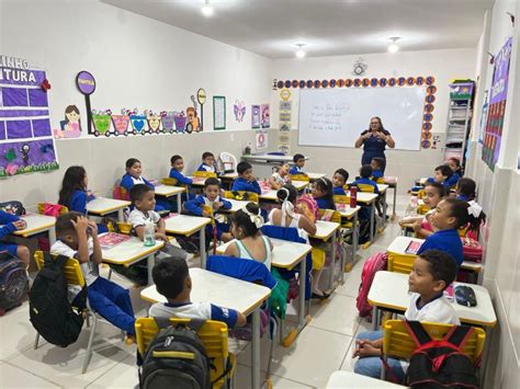 Hoje Tem Aula Na Escola Municipal - Escola Municipal Humberto Lucena ganha nova sala de aula, espaço para ...