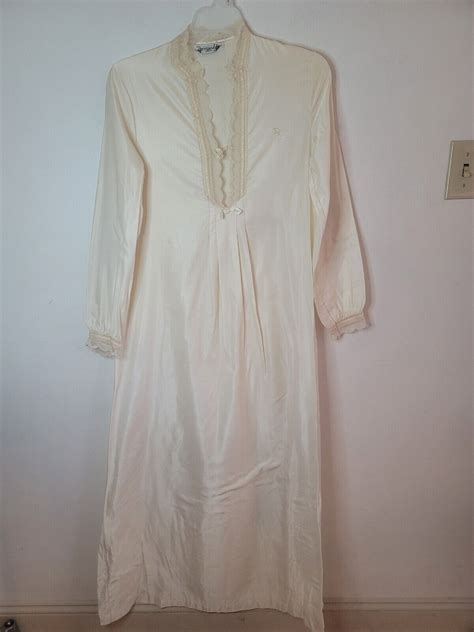 Vintage Christian Dior Lingerie Ivory Long Nightgown Gem