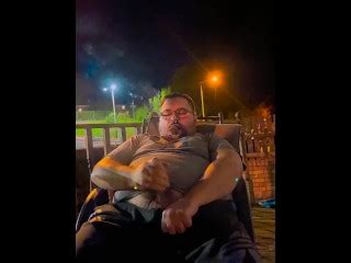 BIG BEAR SMOKING HIS CIGAR NUTS A MASSIVE CUM LOAD Pornhub Gay