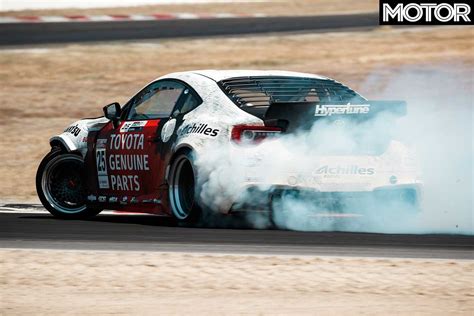 Beau Yates' 2JZ-swapped Toyota 86 drift car review