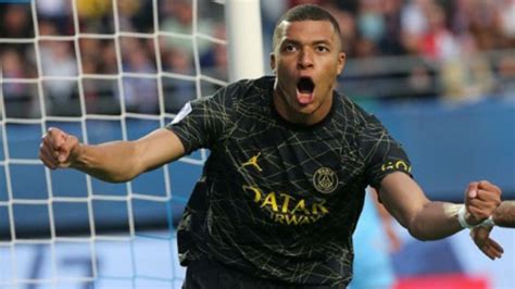 Foto PSG Tawarkan Kontrak 10 Tahun Ke Kylian Mbappe Seharga Rp16 Triliun