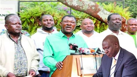 RUTO KAZI IMEKUSHINDA NA CS WAKO ANGRY KAKAMEGA LEADERS LECTURES CS