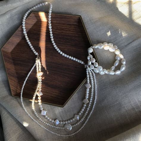 Жемчужный сотуар | Камни