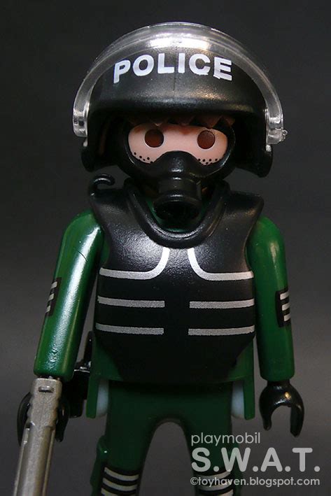 Toyhaven Playmobil 4693 Swat Police Officer Figure