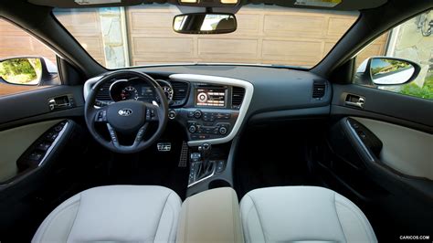 Kia Optima (2013) | Interior