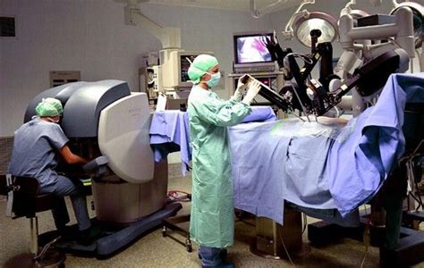 ROBOTIC SURGERY | M