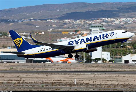 Ei Emf Boeing As Ryanair J M Carballo Jetphotos