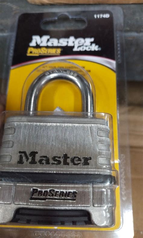 Yale Combination Padlock With Resettable Four Digits Combinations 1174