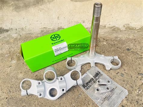 Jual Segitiga T Atas Bawah Set Raiser Kawasaki Ninja R Old Original