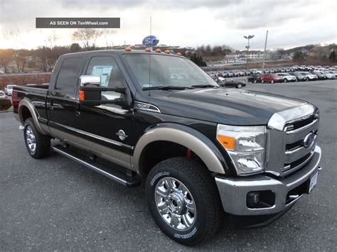 2013 F - 350 Crew Cab Lariat Ultimate 4x4 6. 7l Powerstroke Diesel Roof 4wd