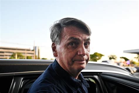 Bolsonaro recebeu e pediu mudanças em minuta de golpe diz PF